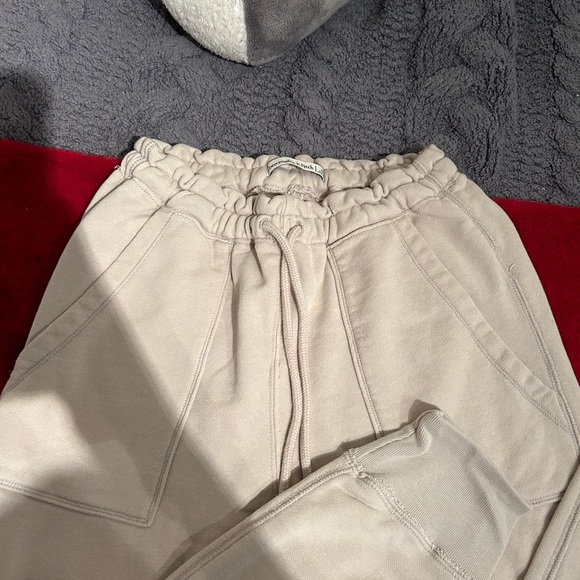Abercrombie Joggers - Picture 3 of 11